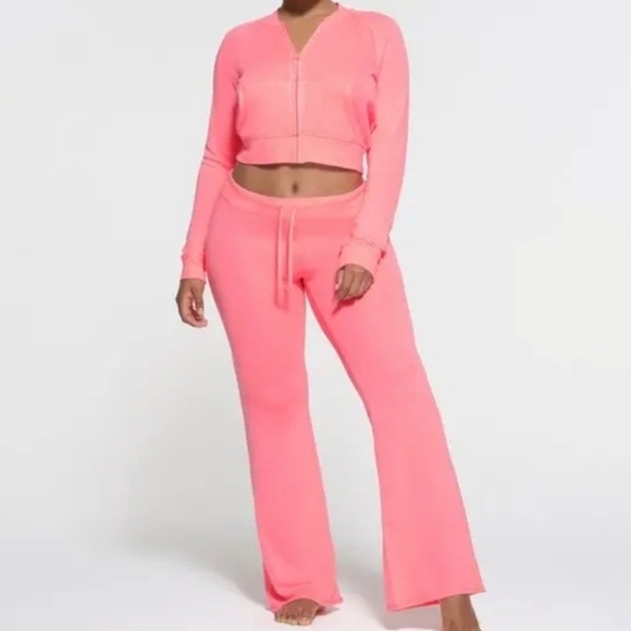 Skims pink french Terry zip-up hoodie Size Meduim - Picture 2 of 2